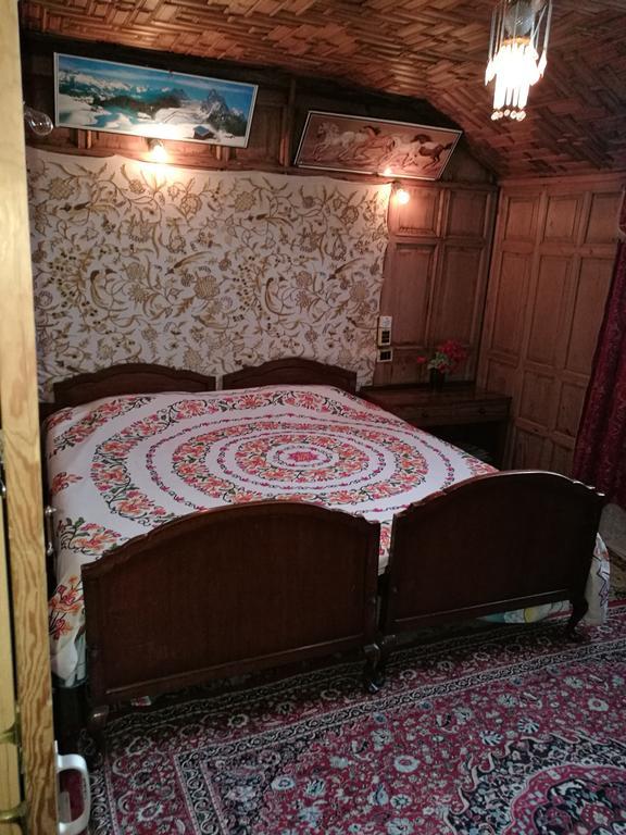 House Boat Hardy Palace Srīnagar 외부 사진